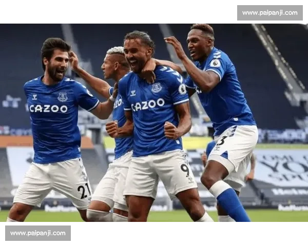 埃弗顿主场战胜利兹联成功反弹 迎来久违胜利突破